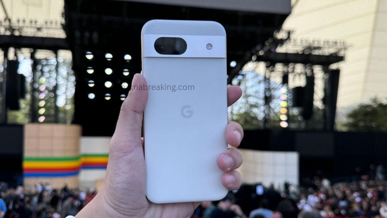 Google Pixel 8a Discount Offer